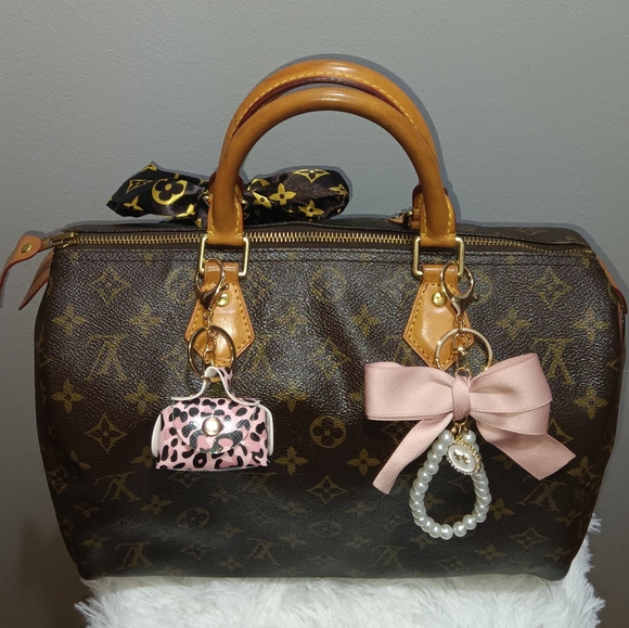 RESTORED LV - Picture 9 of 16